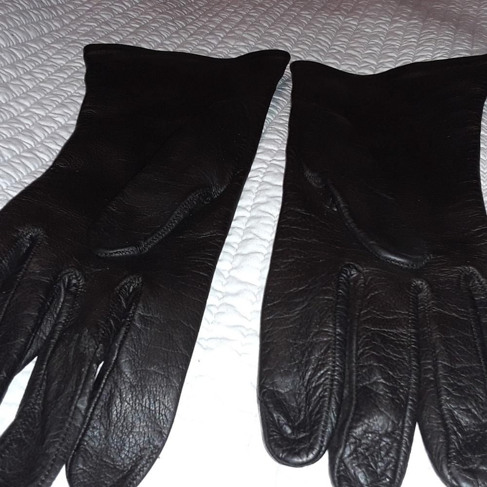 leather gloves
